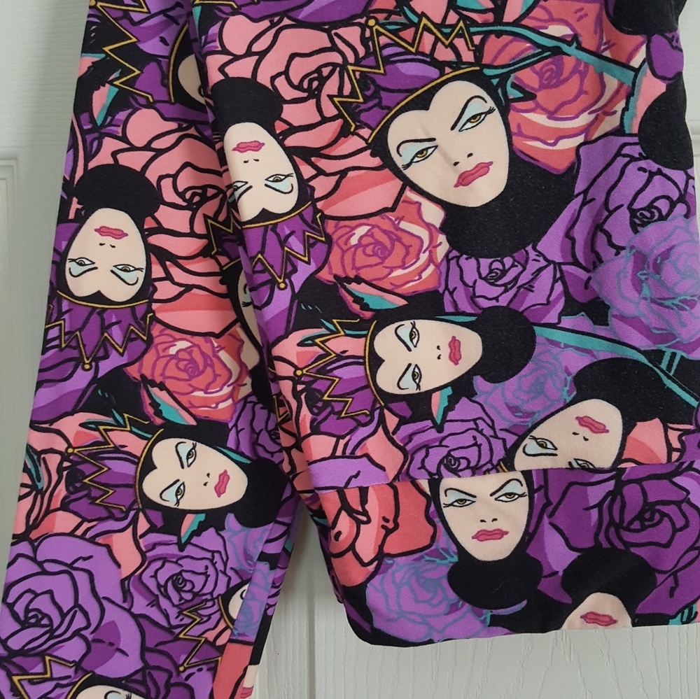NEW Lularoe OS Disney Maleficent Leggings